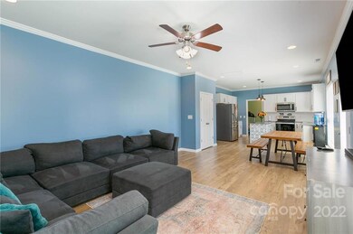 143 Fleming Dr, Statesville, NC 28677 - photo 6