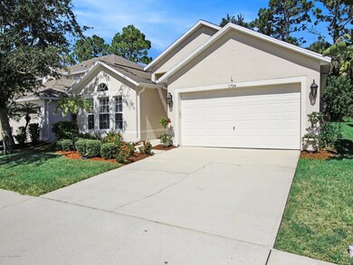 2 CAR GARAGE