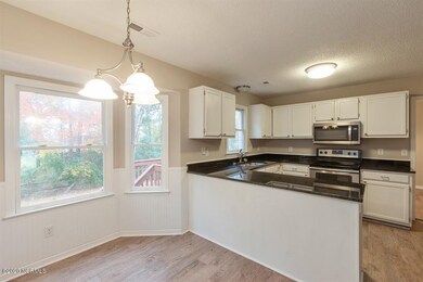 114 Archdale Dr, Jacksonville, NC 28546 - photo 7