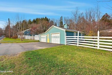 721 Maple Ave, Honesdale, PA 18431 - photo 2