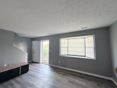 955 Cross Country Dr unit F, Columbus, OH 43235 - photo 4