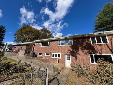 391 Forest Rd, Mahwah, NJ 07430 - photo 6