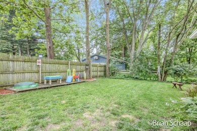 1220 Dorroll St NE, Grand Rapids, MI 49505 - photo 3