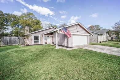 4322 Peridot Ln, Friendswood, TX 77546 - photo 3