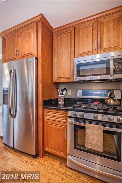 6539 Brick Hearth Ct, Alexandria, VA 22306 - photo 4