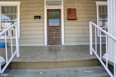 20 Oregon St, Mercersburg, PA 17236 - photo 2