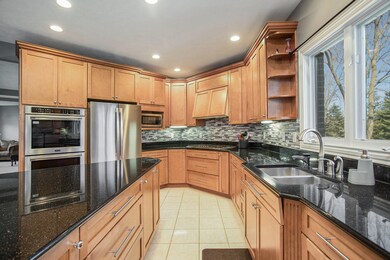 008_724_ventura_way_marshall_mi_49068-42