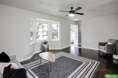 813 Janes View St, Papillion, NE 68046 - photo 2