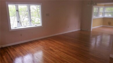 117 Beacon St, Cranston, RI 02910 - photo 5