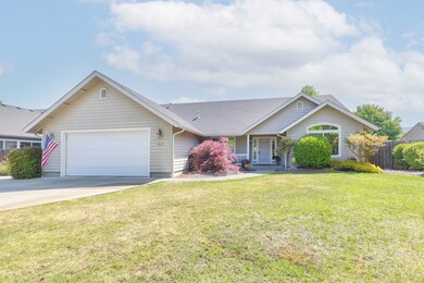 46-web-or-mls-1717-leonard-rd