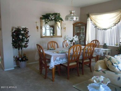 FORMAL DINING