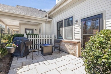599 Washington St unit 8, Pembroke, MA 02359 - photo 2