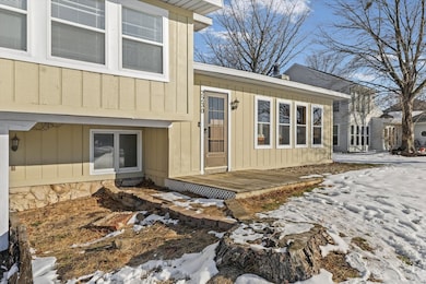 2230 Jeffery Dr, Saint Joseph, IL 61873 - photo 5