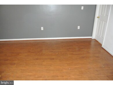 2826 W Oxford St unit 2ND FL, Philadelphia, PA 19121 - photo 3