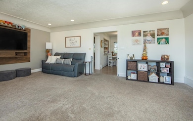 1212 4th St SW, Waverly, IA 50677 - photo 6