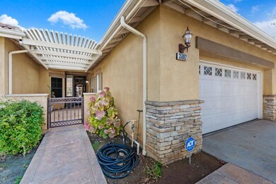 35892 Avignon Ct, Winchester, CA 92596 - photo 2