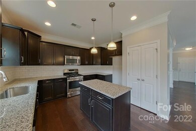 228 Hydrangea Dr, Clover, SC 29710 - photo 4