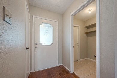 1507 Regency Ct, Friendswood, TX 77546 - photo 6