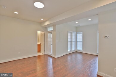 21927 Bayard Terrace, Broadlands, VA 20148 - photo 7