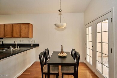 7 Dining Area