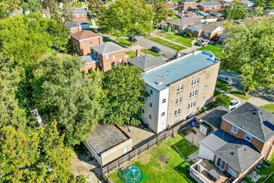 1346 Norfolk Ave unit 1, Westchester, IL 60154 - photo 3