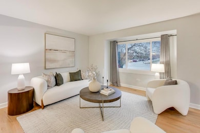 512 Blackhawk Dr, Westmont, IL 60559 - photo 6