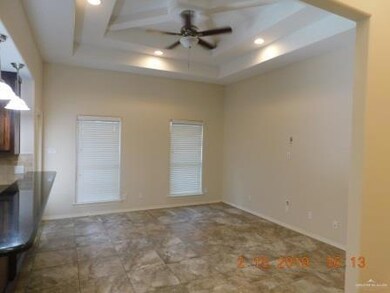 1006 S Flag St, Pharr, TX 78577 - photo 2