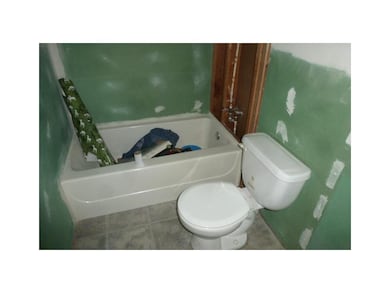 Full Bath.
