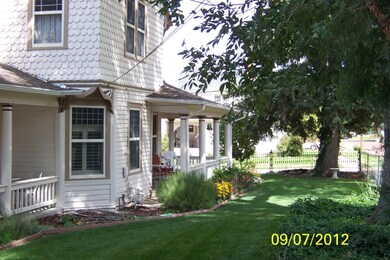Flower Garden, yard, South Side