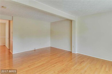 19150 Partridge Wood Dr, Germantown, MD 20874 - photo 5