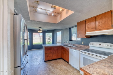 1446 N Coleman Cir, Mesa, AZ 85201 - photo 3