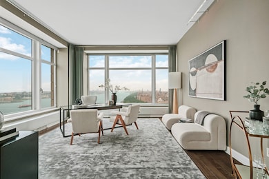 240 Riverside Blvd unit 1, New York, NY 10069 - photo 3