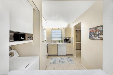 Kitchen - Laundry
