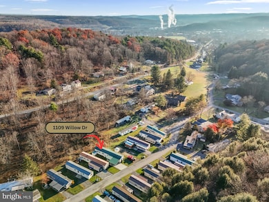 1109 Willow Dr, Clearfield, PA 16830 - photo 4