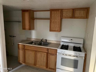 7509 Wilcox Dr unit Studio Apt, El Paso, TX 79915 - photo 2