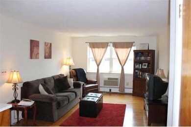 8 Commonwealth Ct unit 14, Brighton, MA 02135 - photo 3