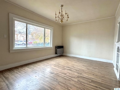 607 Nevada St, Susanville, CA 96130 - photo 3