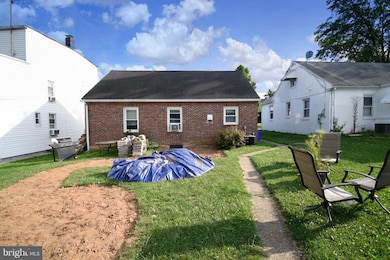 115 W Maple St, Dallastown, PA 17313 - photo 6