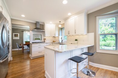 2561BerwyckRdSE-9