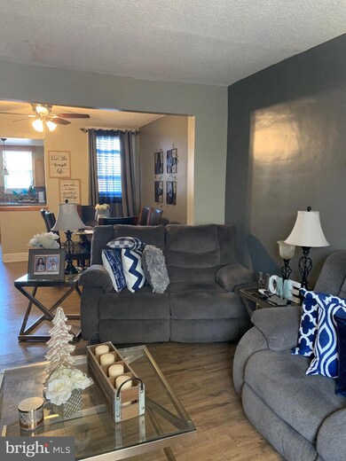 4237 Ormond St, Philadelphia, PA 19124 - photo 6