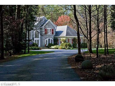 4429 Kendale Rd, High Point, NC 27265 - photo 2