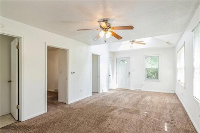 108 Philip St, Des Moines, IA 50315 - photo 3