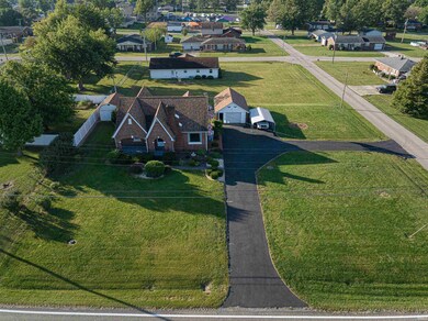 603 E Park St, Fort Branch, IN 47648 - photo 6