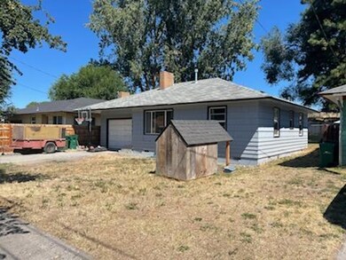 451 Division St, Klamath Falls, OR 97601 - photo 3