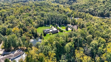 9675 Tall Trail, Cincinnati, OH 45242 - photo 6