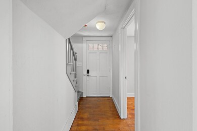 114 Milford St unit 1, Medway, MA 02053 - photo 4