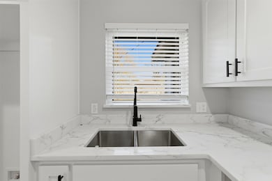 2611 Tisinger Ave, Dallas, TX 75228 - photo 6