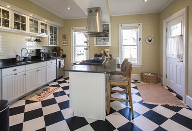 11 School St, Northampton, MA 01060 - photo 6