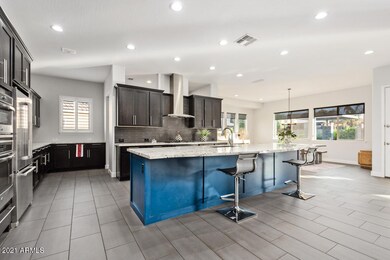 17-Kitchen