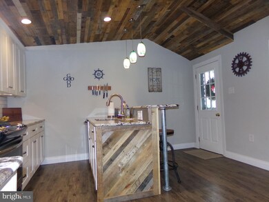 8 Wyndale Ave, Maple Shade, NJ 08052 - photo 3